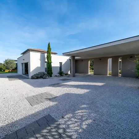 Loupaia - Luxury - Pool - Gym - Sauna * Saint-Jean-de-Cuculles