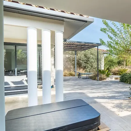 Loupaia - Luxury - Pool - Gym - Sauna * Saint-Jean-de-Cuculles